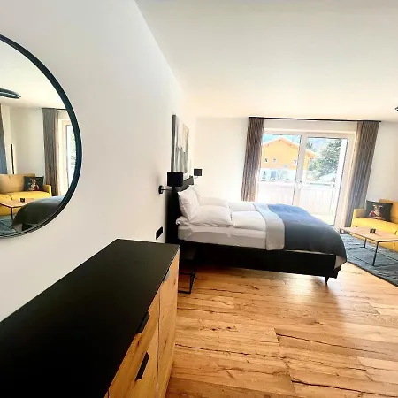 Auhof - *